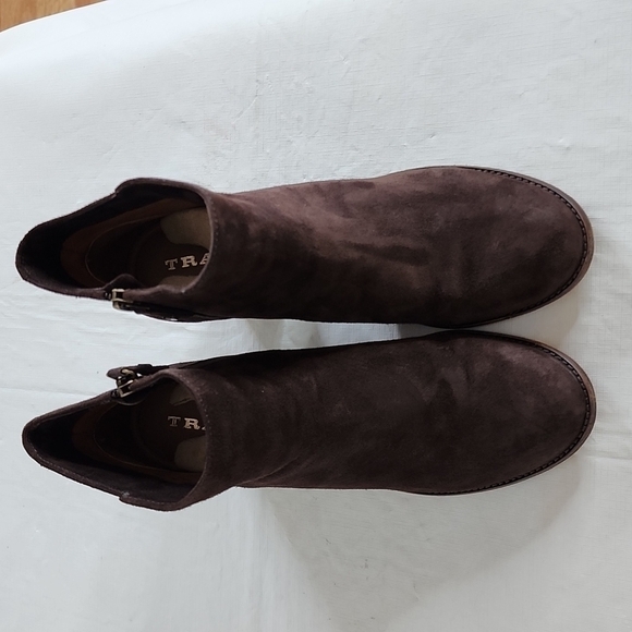 TRASK Tinsley Brown Suede Ankle Booties Size 9M - Picture 10 of 16